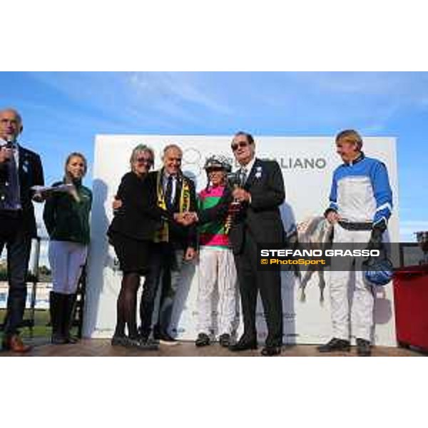 Prize giving Consolazione 88° Derby Italiano del Trotto - Roberto Andreghetti with Turno di Azzurra Rome - Capannelle trot racecourse, 11/10/2015 ph.Domenico Savi/Grasso