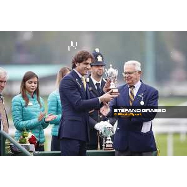 Aragoni and Slowpoke win the Premio Carlo Porta Milano, San Siro racecourse 18 oct.2015 ph.Stefano Grasso