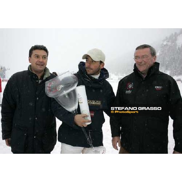 Cortina Winter Polo Cup premiazione Rommy Gianni, capitano Audi Polo Team Cortina, 25 febbraio 2006 ph. Stefano Grasso