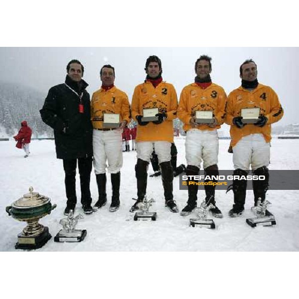 Cortina Winter Polo Cup premiazione del team vincitore - Hotel de La Poste Cortina, 25 febbraio 2006 ph. Stefano Grasso