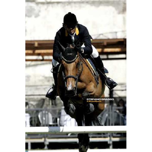 Natale Chiaudani on Hariane d\' Authieux jumps during the 1st heat of Coppa delle Nazioni Samsung Super League Fei-Italia 2006 Rome, 27th may 2006 ph. Stefano Grasso