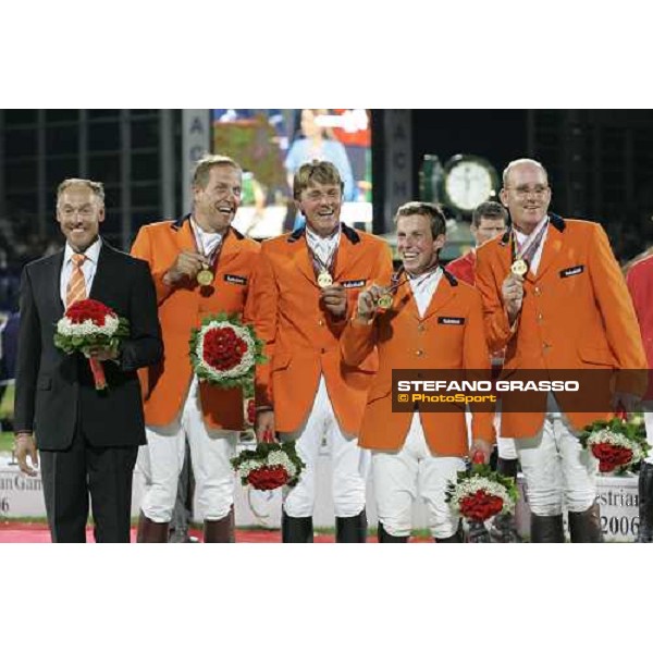 Fei - World Equestrian Championships - Aachen 2006 The team of Nederland winner of Nations Cup Aachen, 31st august 2006 ph. Stefano Grasso