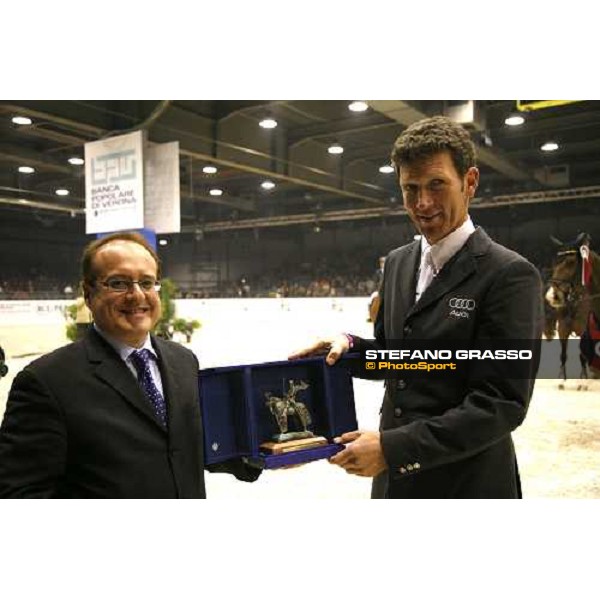 Giovanni Mantovani and Ludger Beerbaum - Fei World Cup 2006 - Verona Verona, 12th nov. 2006 ph. Stefano Grasso