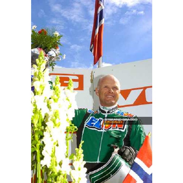 040516 Kanal 75 Media. Åke Svanstedt after the victory in Oslo Grand Prix 2004. Photo: Lars Jakobsson