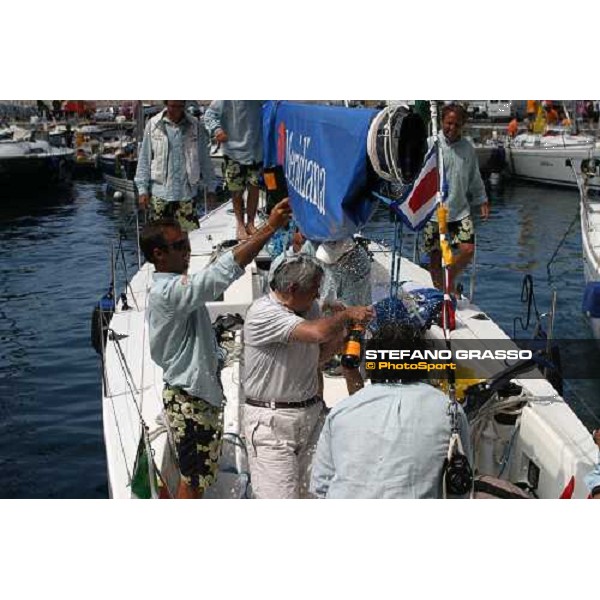 Capri - Rolex IMS World 2004 Champagne per i Campioni Mondiali Meridiana Italtel Ph. Andrea Carloni