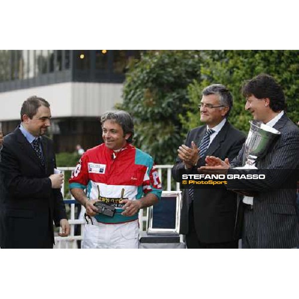 giving prize for Pietro Gubellini abd the owner of Lover Power after winning the Gran Premio d\' Europa Filly Milan, 25th april 2009 ph. Stefano Grasso