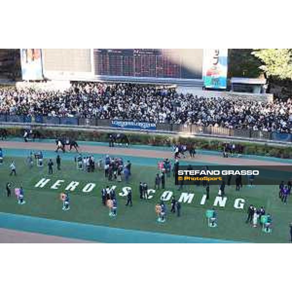 42nd Japan Cup 2022 - Tokyo, Fuchu racecourse The paddock of the 42nd Japan Cup - ph.Stefano Grasso/Longines - 01SG0765.JPG