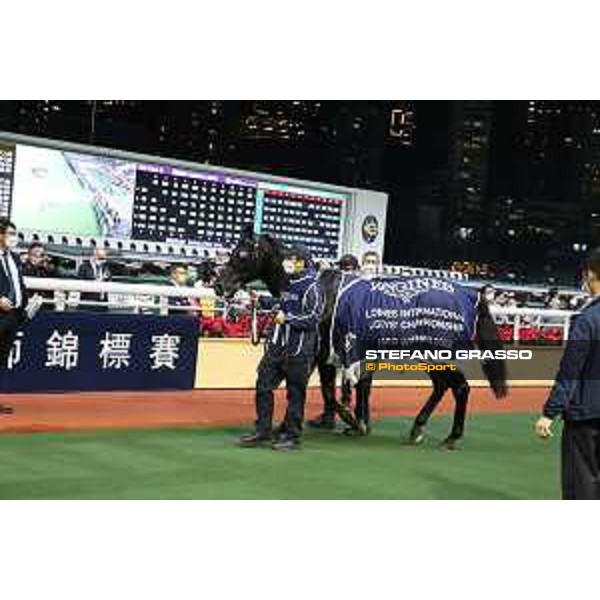 LHKIR 2022 of Hong Kong - - Hong Kong, Happy Valley racecourse Vincent CY Ho on Handsome Rebel wins the 1st leg of Longines International Jokceys Championship - 7 December 2022 - ph.Stefano Grasso/Longines/LHKIR 2022