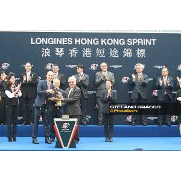 LHKIR 2022 - Hong Kong , Sha Tin racecourse Ryan Moore on Wellington wins the LONGINES Hong Kong Sprint 2022 - ph.Stefano Grasso/Longines - 01SG7338.JPG