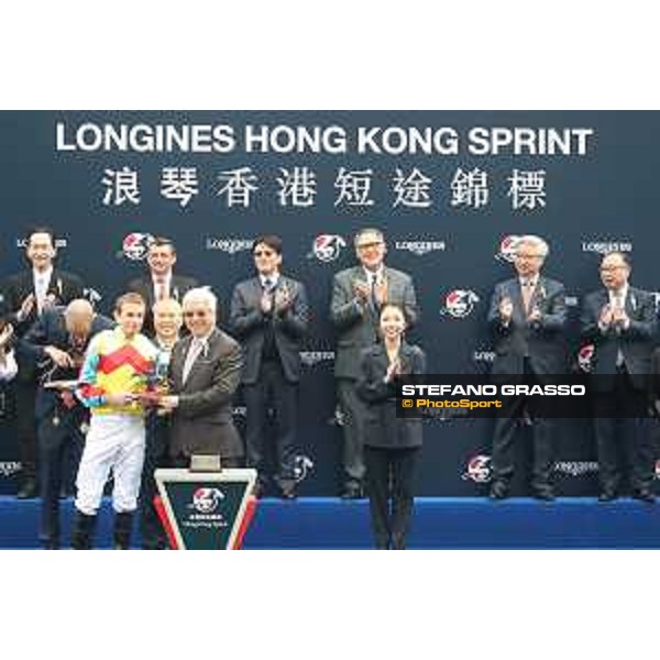 LHKIR 2022 - Hong Kong , Sha Tin racecourse Ryan Moore on Wellington wins the LONGINES Hong Kong Sprint 2022 - ph.Stefano Grasso/Longines - 01SG7360.JPG