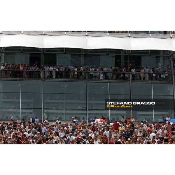 grandstand of Grosser Dallmayr Preis Munchen 1st august 2004 ph. Stefano Grasso