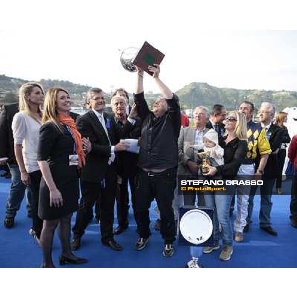 prize giving for Gaetano Di Nardo winner with Italiano of the 61¡ Gran Premio Lotteria - Trofeo Snai Napoli, 2nd may 2010 ph. Stefano Grasso