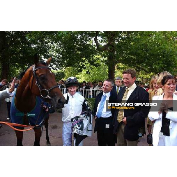 Mister Monet connectiion in the winner circle of Prix Guillaume d\'Ornano Deauville 21st august 2004 ph. Stefano Grasso
