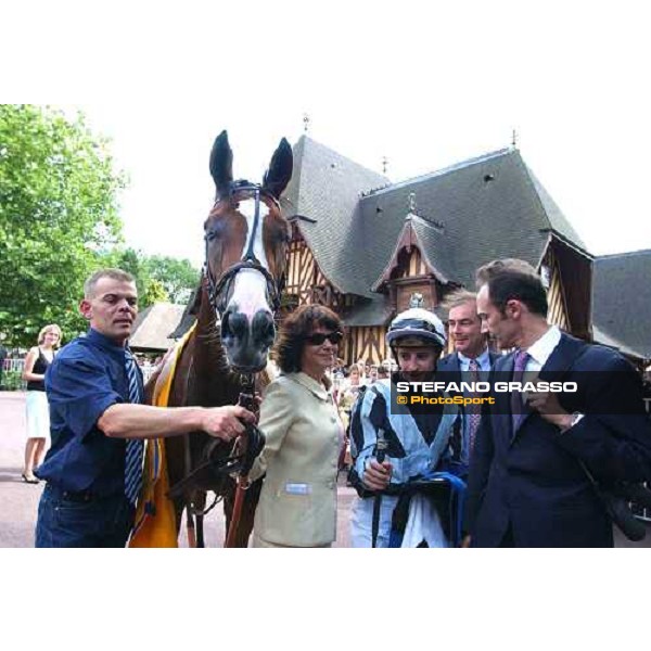 Christophe P.Lemaire, Mrs. Niarchos and Pascal Bary with Divine Proportions in the winner circle of Prix Morny Casinos Barriere Deauville, 22th august 2004 ph. Stefano Grasso