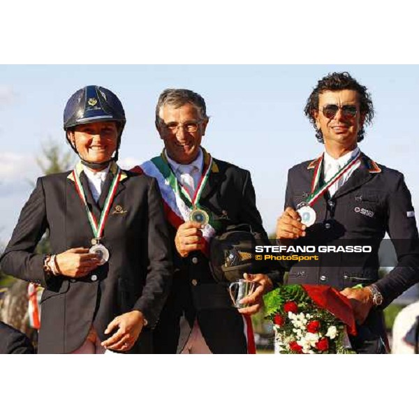 Roberto Arioldi Italian showjumping Champion 2010 on the podium with Lucia Vizzini, silver medal and Natale Chiaudani, bronz medal Manerbio (BS), 29th august 2010 ph. Stefano Grasso
