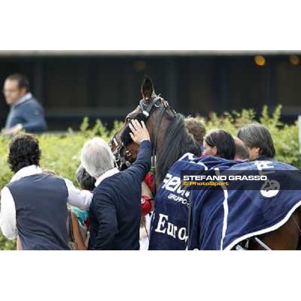 prize giving for Nalda Nof after winning the Gran Premio d\'Europa Filly Milan- San Siro racetrack, 25th april 2011 ph.Stefano Grasso