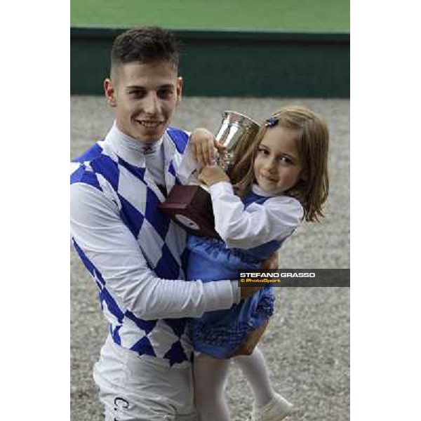 Cristian Demuro and Mirco\'s daughter Milano - San Siro racecourse, 30th sept.2012 ph.Stefano Grasso