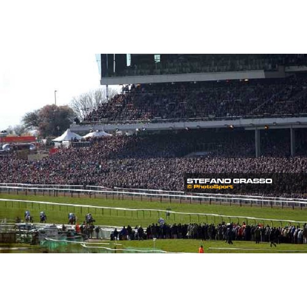 the crowd at The Festival Cheltenham - The Festival 3rd day , 17th march 2005 ph. Stefano Grasso