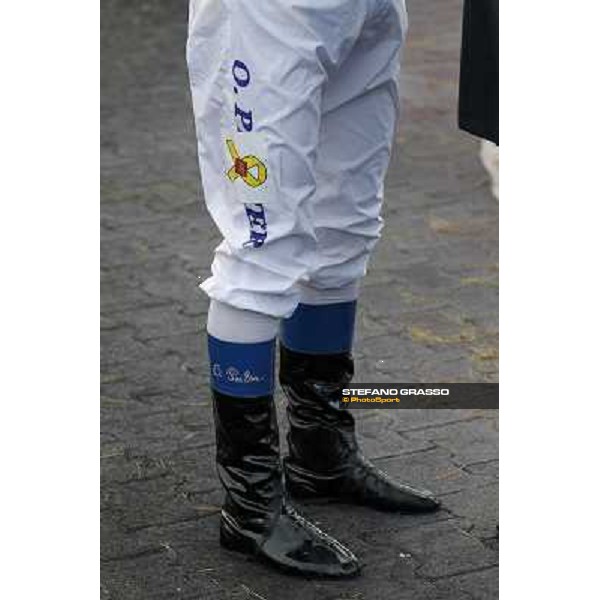 a close up to Olivier Peslier\'s pants with the logo \'Liberi Subito\' for the Italian Marò Roma - Capannelle racecourse,28th oct.2012 ph.Stefano Grasso