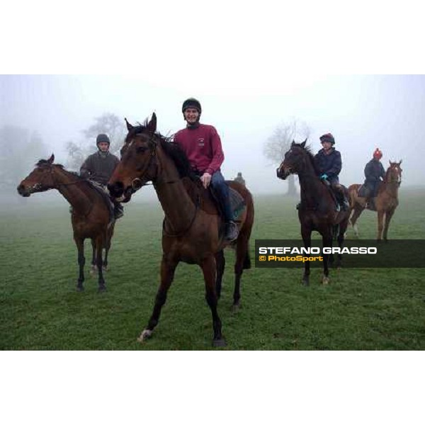 Dr. Philip Pritchard, his stable staff and Jo coming during morning works at Purton, Gloucestershire 19th march 2005 Ph. Stefano Grasso