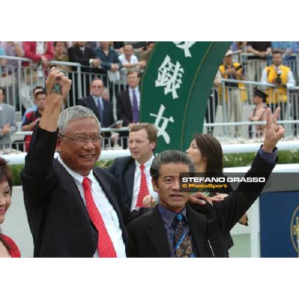 HONG-KONG, 24th April 2005. The Queen\'s Silver Jubilèe Cup. A. S. Cruz and the owner of Silent Witness Arthur Antonio da Silva just after the victory.