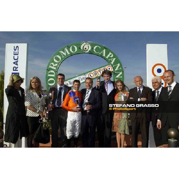 giving prize of Premio Regina Elena with the connection of Silver Cup, winner of the race Rome Capannelle, 15th may 2005 ph. Stefano Grasso