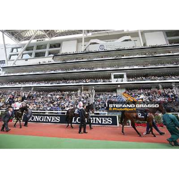 Yasunari Iwata and Lord Kanaloa win the Longines Hong Kong Sprint - The parade ring Hong Kong-Sha Tin racecourse,8th dec.2013 ph.Stefano Grasso/Longines