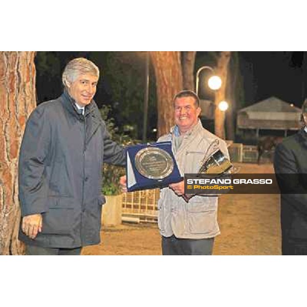 Djordje Perovic with Salford Secret wins the Premio Criterium Partenopeo Napoli,Agnano 29 dicembre 2013 ph.Stefano Grasso/Ippodromi Partenopei srl