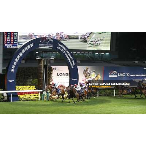 Longines Hong Kong Jockey\'s Championship Hong Kong - Happy Valley racecourse,10/12/2014 ph.Stefano Grasso