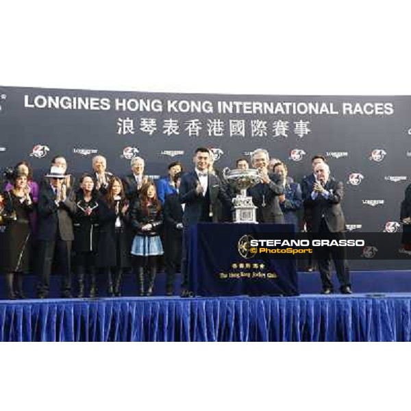Joao Moreira on Design on Rome wins the Longines Hong Kong Cup Hong Kong,12/12/2014 ph.Stefano Grasso