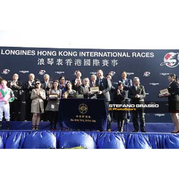 Zac Purton on Aerovelocity wins the Longines Hong Kong Sprint Hong Kong,12/12/2014 ph.Stefano Grasso